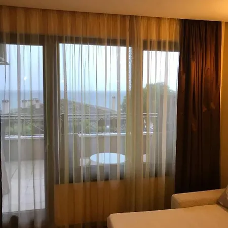 Apartman Sirena Sea View